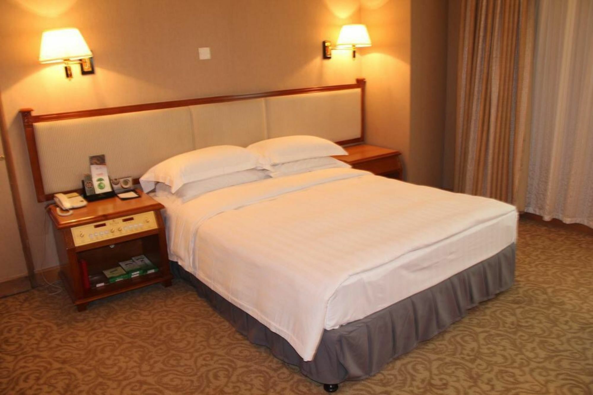 Shangdong Litian Hotel Jinan Bagian luar foto
